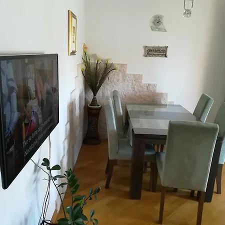 Apartamento Visoka