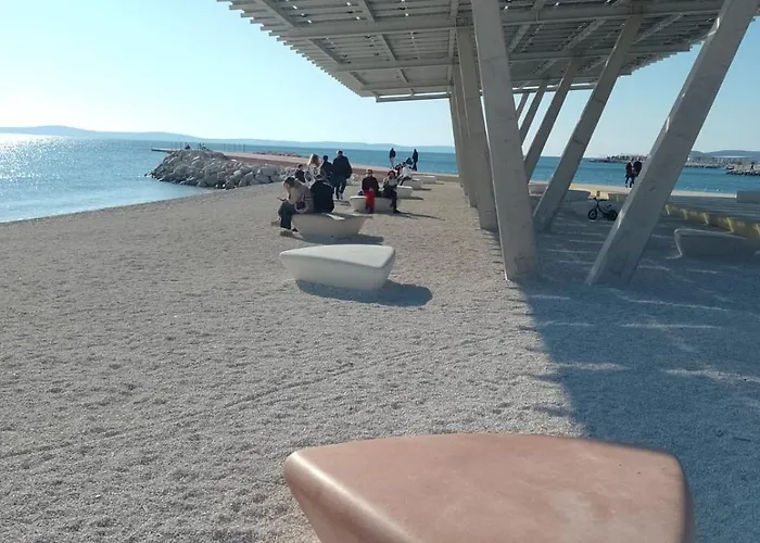Visoka Διαμέρισμα Σπλιτ
